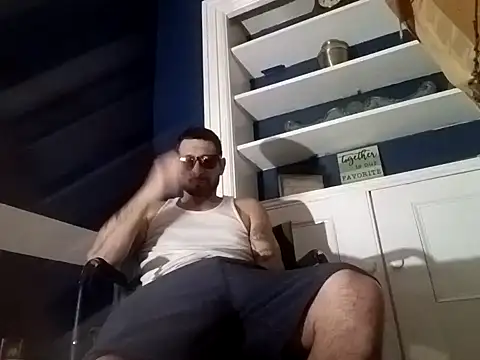 Snapshot of Itzmeebaby chatting on December 16, 8:52 am Itzmeebaby online show from December 16, 8:52 am