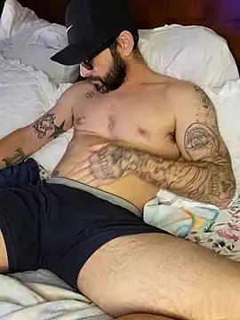 Snapshot of Itzmeebaby chatting on February 22, 7:45 am Itzmeebaby online show from February 22, 7:45 am