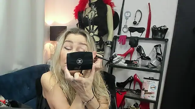 crystaLUX online show from March 10, 5:34 am