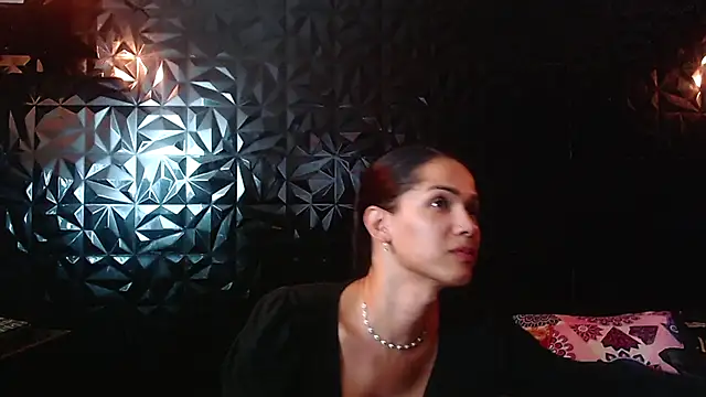 Snapshot of PINK__LOLA1 chatting on October 27, 10:36 pm PINK LOLA1 online show from October 27, 10:36 pm