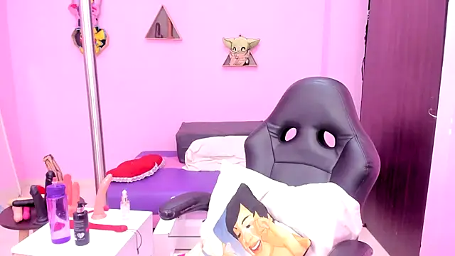 Snapshot of MATURE_WHOR33 chatting on March 1, 11:50 am MATURE WHOR33 online show from March 1, 11:50 am