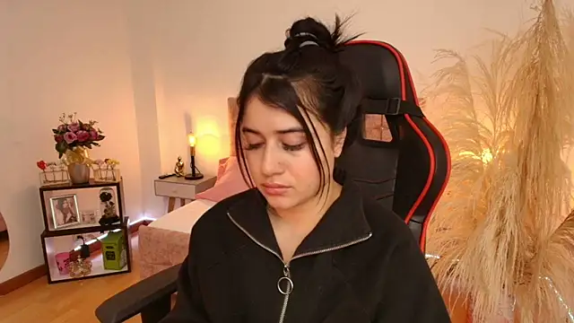 KallyMyller1 online show from January 9, 1:18 am