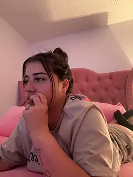 KallyMyller1 online show from March 13, 3:44 am