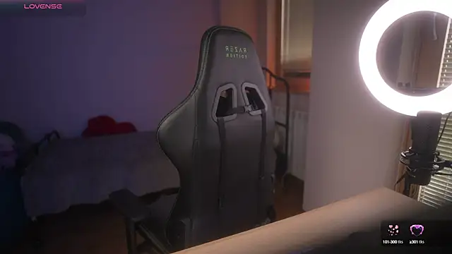 Snapshot of Emberella_ chatting on March 16, 3:39 pm Emberella  online show from March 16, 3:39 pm