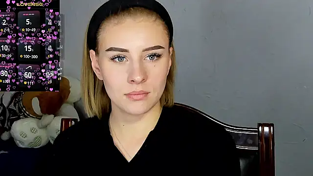 KindKristy online show from September 20, 8:37 am