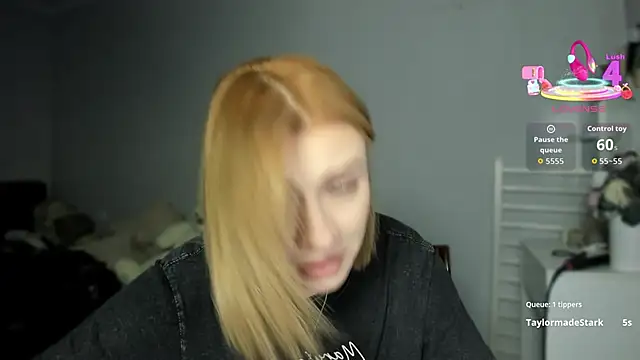 KindKristy online show from November 16, 5:02 am