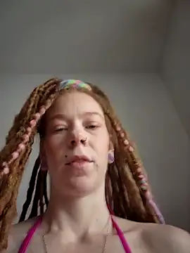 LucidLucy online show from February 10, 2:43 pm