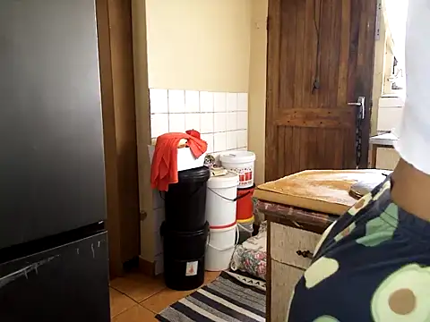 Snapshot of Indianbloom- chatting on September 12, 9:42 am Indianbloom- online show from September 12, 9:42 am