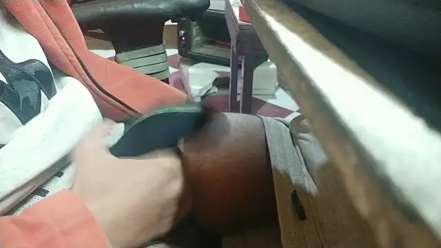 growing20yo online show from December 28, 12:15 am