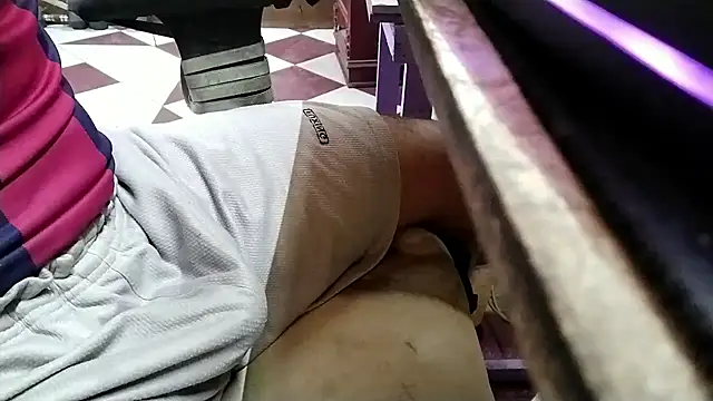 growing20yo online show from November 27, 10:23 pm