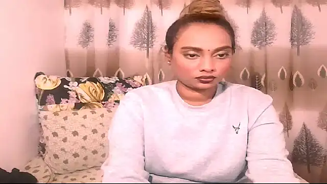 Snapshot of sexyindianchic chatting on January 21, 6:11 am sexyindianchic online show from January 21, 6:11 am