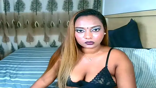 Snapshot of sexyindianchic chatting on March 14, 10:27 pm sexyindianchic online show from March 14, 10:27 pm