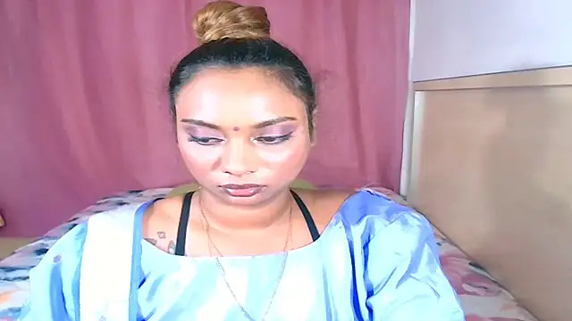 Snapshot of sexyindianchic chatting on March 21, 1:45 pm sexyindianchic online show from March 21, 1:45 pm