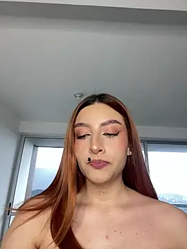 Anavi  online show from February 5, 9:30 pm