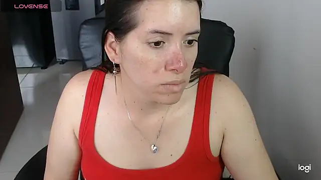 spicey latina online show from May 31, 4:36 pm