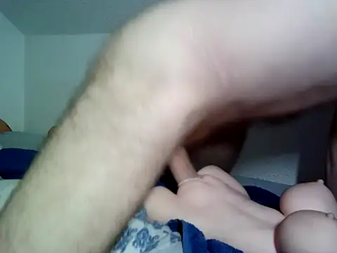 Snapshot of mopa81 chatting on March 12, 11:12 pm mopa81 online show from March 12, 11:12 pm