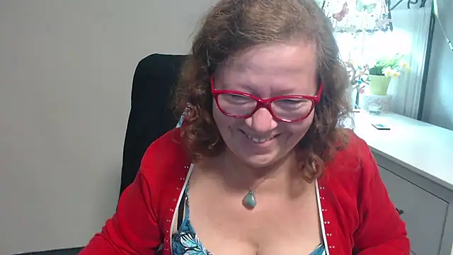 Snapshot of Adelewildx chatting on September 16, 4:02 am Adelewildx online show from September 16, 4:02 am