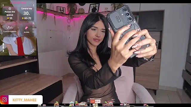 Snapshot of YourKatt chatting on March 8, 1:50 am YourKatt online show from March 8, 1:50 am