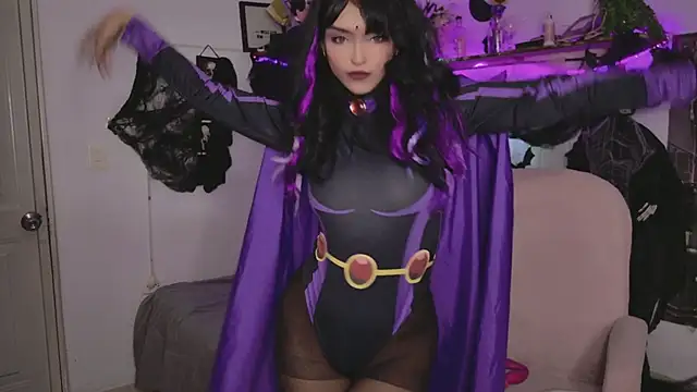 Snapshot of YourKatt chatting on November 2, 3:31 am YourKatt online show from November 2, 3:31 am