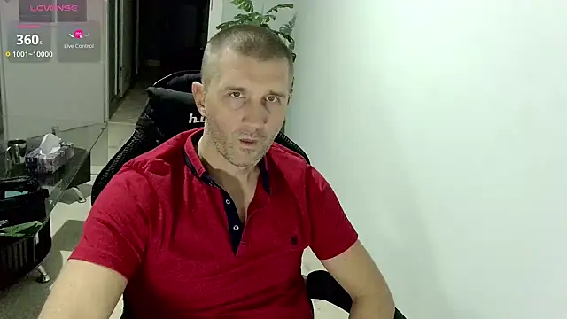 Snapshot of Maribor chatting on October 8, 9:23 pm Maribor online show from October 8, 9:23 pm