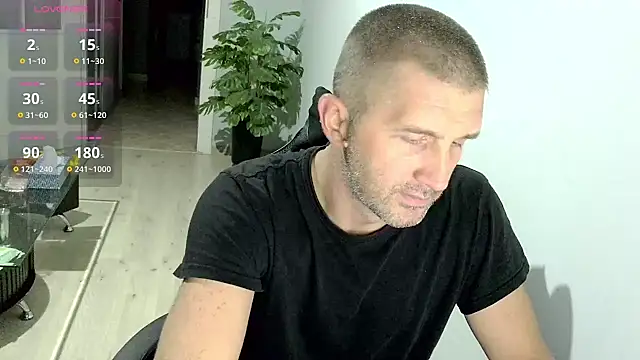 Snapshot of Maribor chatting on October 10, 9:25 pm Maribor online show from October 10, 9:25 pm