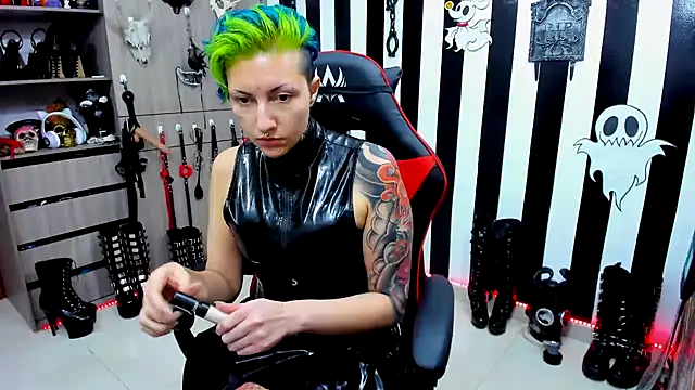 Mistress Yelena online show from December 7, 8:27 pm