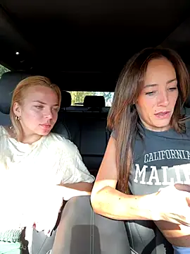 SweeetAlegra online show from October 2, 10:00 am