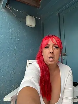 Snapshot of sofy_alone chatting on November 21, 4:16 pm sofy alone online show from November 21, 4:16 pm