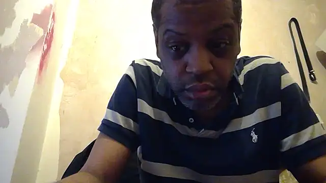 alfiebrown007 online show from March 13, 9:43 am