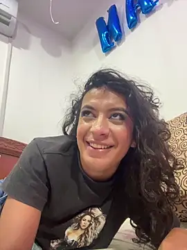 LaColorina  online show from February 28, 11:50 pm