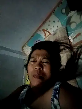 Snapshot of TropicalFlower chatting on December 18, 4:35 pm TropicalFlower online show from December 18, 4:35 pm