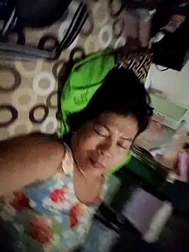 Snapshot of TropicalFlower chatting on February 6, 3:26 pm TropicalFlower online show from February 6, 3:26 pm