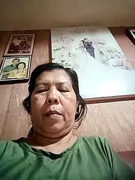 Snapshot of TropicalFlower chatting on February 14, 9:28 am TropicalFlower online show from February 14, 9:28 am