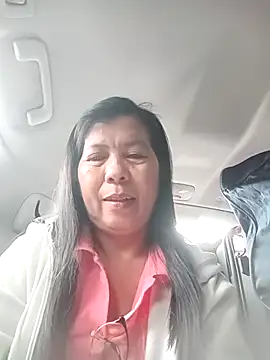 Snapshot of TropicalFlower chatting on February 19, 12:50 am TropicalFlower online show from February 19, 12:50 am