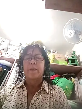 Snapshot of TropicalFlower chatting on February 25, 11:36 pm TropicalFlower online show from February 25, 11:36 pm