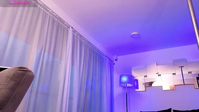 mandi4pole  online show from January 24, 11:12 pm