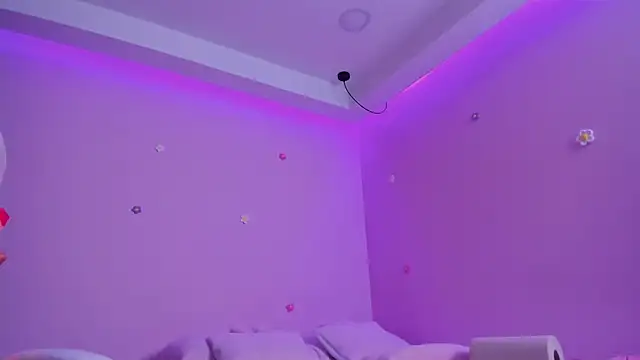 bella adams  online show from January 22, 12:59 am