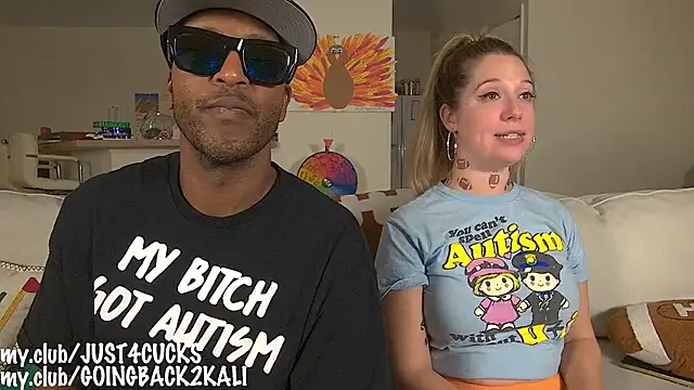 boomboomr00m online show from December 1, 4:39 am