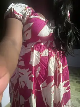 Snapshot of Dhiyapink chatting on January 12, 7:10 pm Dhiyapink online show from January 12, 7:10 pm