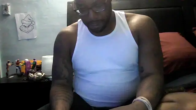 Snapshot of ReeferMadness59 chatting on February 5, 4:39 am ReeferMadness59 online show from February 5, 4:39 am