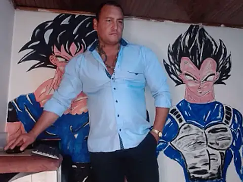 Snapshot of hardrock982 chatting on December 21, 1:42 pm hardrock982 online show from December 21, 1:42 pm