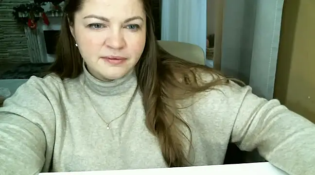 Snapshot of cute__cherry chatting on January 3, 11:25 am cute cherry online show from January 3, 11:25 am