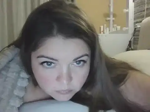 Snapshot of cute__cherry chatting on January 14, 10:44 pm cute cherry online show from January 14, 10:44 pm