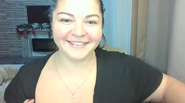 Snapshot of cute__cherry chatting on January 18, 2:12 pm cute cherry online show from January 18, 2:12 pm