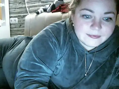 Snapshot of cute__cherry chatting on March 11, 6:19 pm cute cherry online show from March 11, 6:19 pm