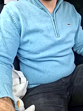 Snapshot of cteddybear chatting on December 19, 12:23 pm cteddybear online show from December 19, 12:23 pm