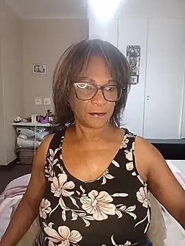 Snapshot of Hotgrannyx chatting on November 1, 4:03 am Hotgrannyx online show from November 1, 4:03 am