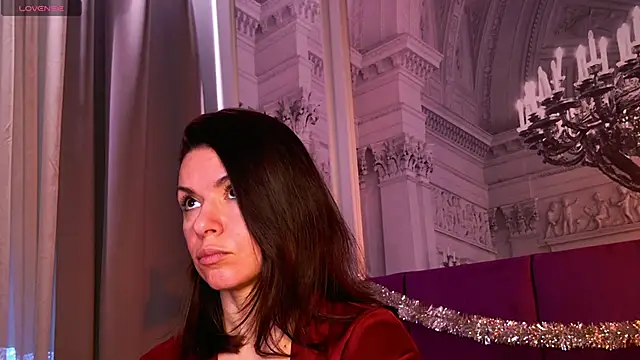 Snapshot of SofiaFoster_ chatting on December 16, 2:16 pm SofiaFoster online show from December 16, 2:16 pm