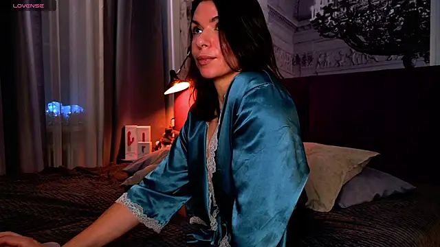 Snapshot of SofiaFoster_ chatting on December 28, 5:03 pm SofiaFoster online show from December 28, 5:03 pm