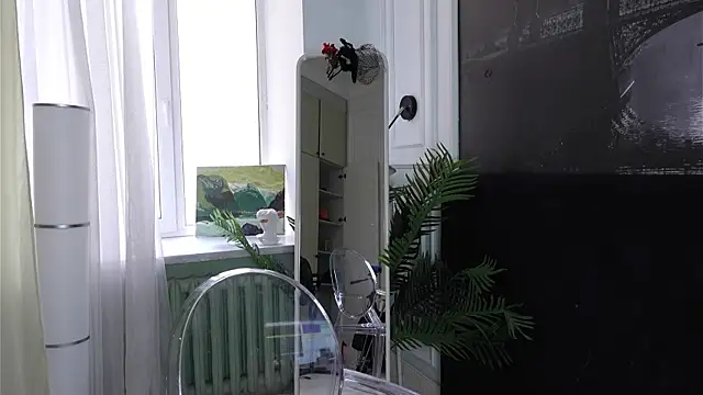 Snapshot of SofiaFoster_ chatting on September 24, 7:23 am SofiaFoster online show from September 24, 7:23 am